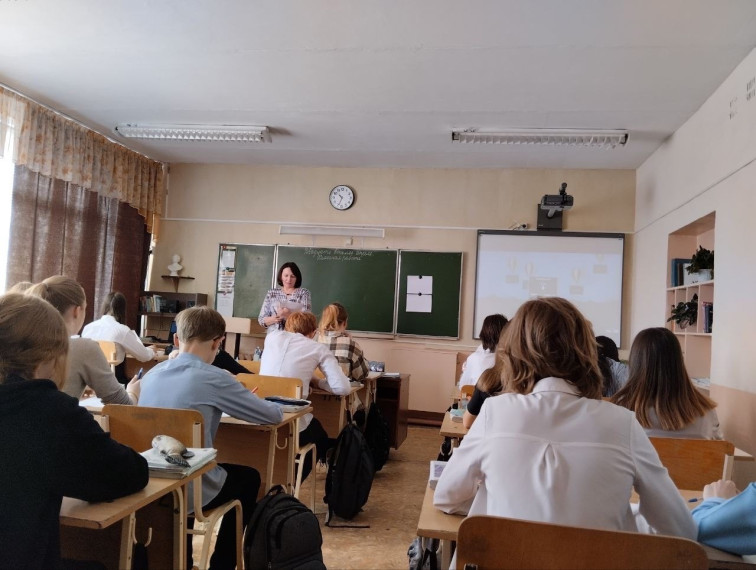 Открытые уроки в рамках недели гуманитарных предметов.